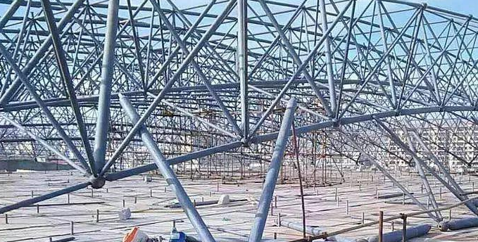 濮阳盘点螺栓球网架对于选材方面的4个基本恳求